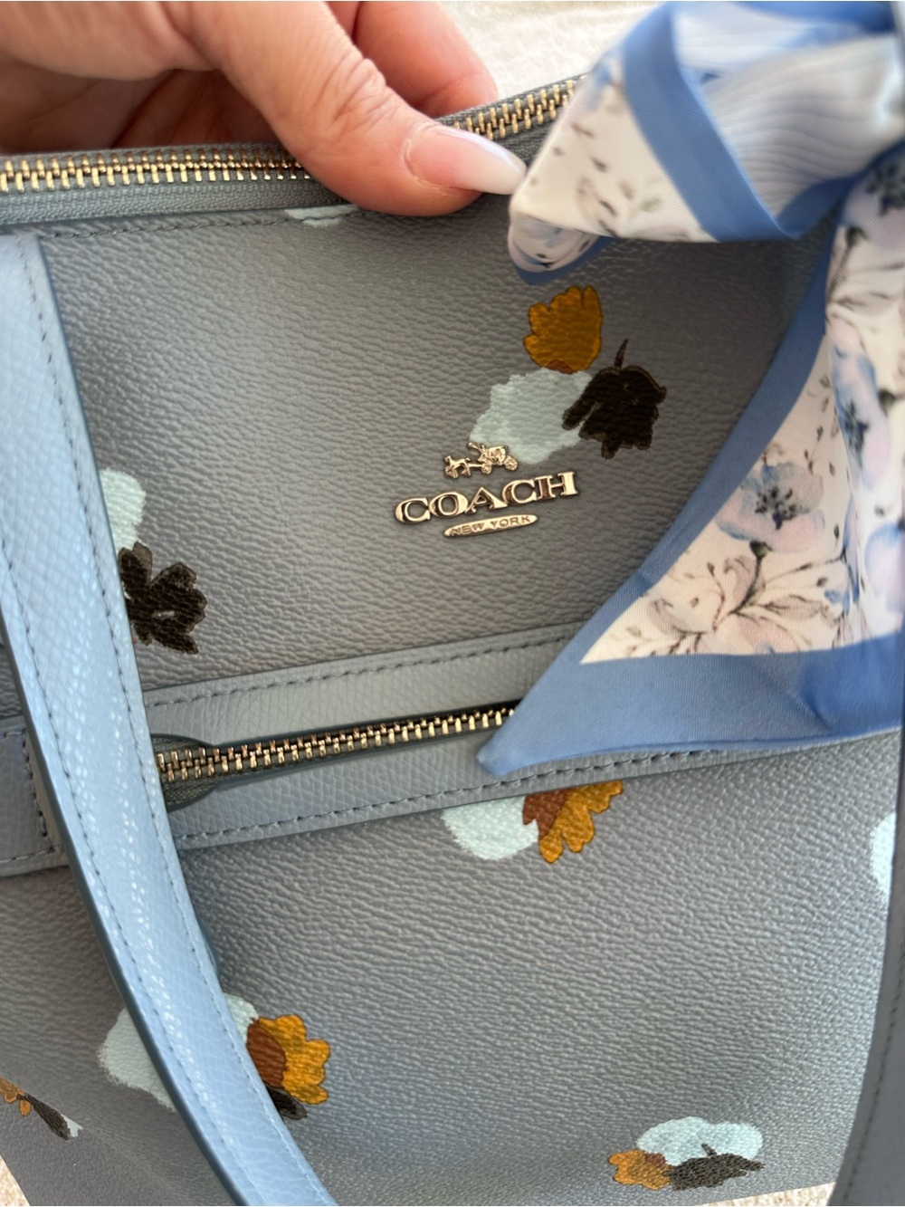 Coach Floral Print Leather Tote Bag in Light Blue 2016 Coach Taylor tote - Picture 11 of 16
